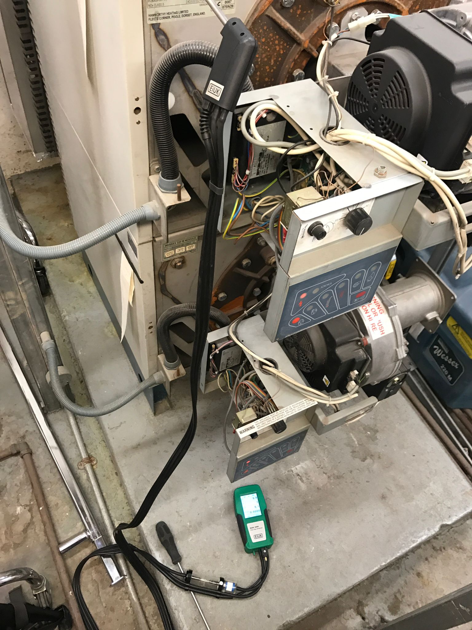 gas safe registered engineer near me Brixton, SW2, SW9